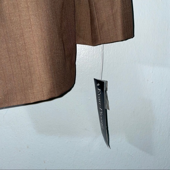 Evan-Picone Women's Blazer & Pant 2 Piece Set - Picture 9 of 11